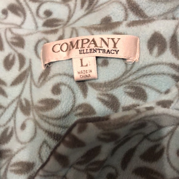 Group of flannel pajamas. Size large. In good pre-love/pre-worn condition. - Picture 2 of 6